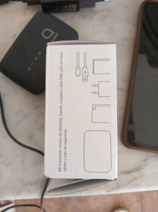 Router Portátil Alcatel Airbox 4G MW45V