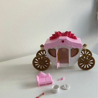 Gran Hotel Sylvanian con muebles y extras
