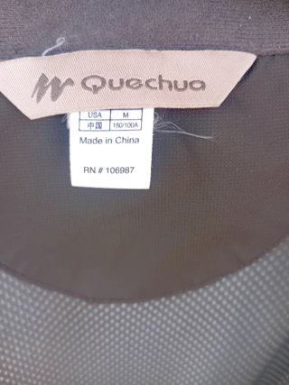 Chaqueta Quechua impermeable