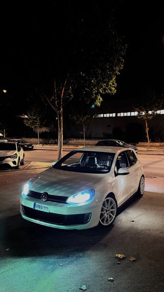 Volkswagen Golf GTI 6