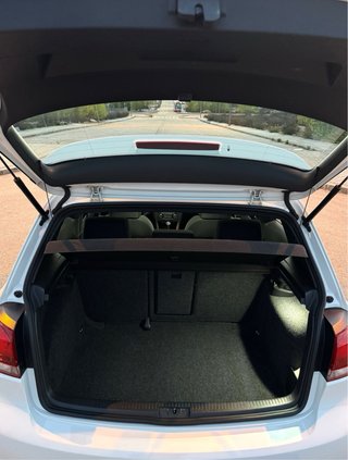 Volkswagen Golf GTI 6