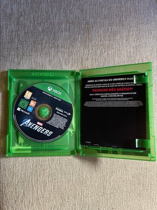 Marvel's Avengers Edición Deluxe Xbox One