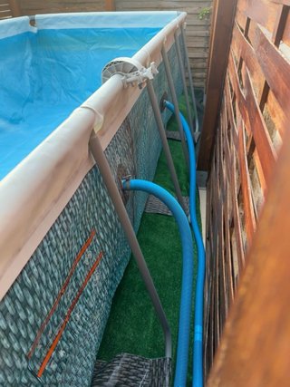 Piscina con depuradora de arena