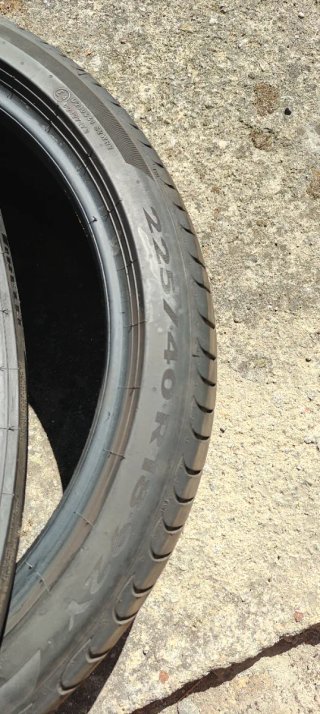Neumáticos Pirelli Powergy 225/40 R18