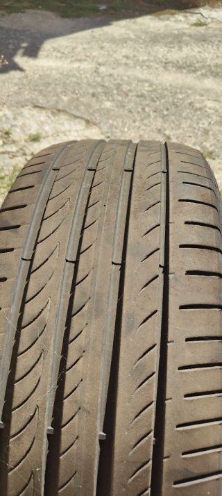 Neumáticos Pirelli Powergy 225/40 R18