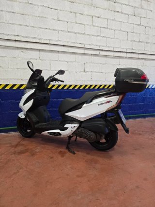Kymco Yager 125 Scooter 2014 Blanca