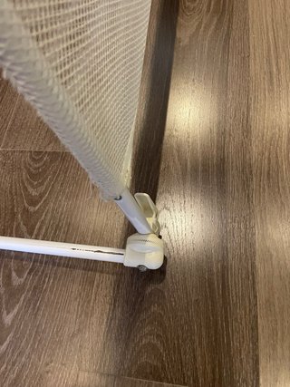 Barrera de seguridad para cama infantil