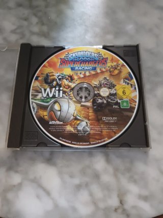 Juego Wii Skylanders SuperChargers Racing