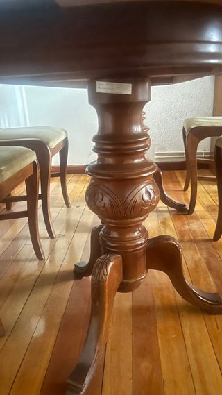 Mesa de comedor extensible de caoba