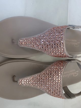 Sandalias Skechers Beige y Rosa Mujer
