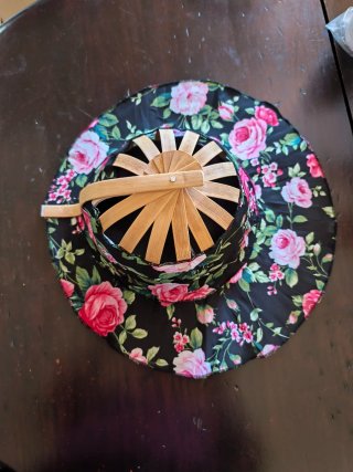 Cappello/Ventaglio Floreale