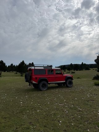 Land Rover Defender 110 TD4