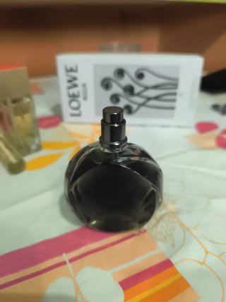Perfume Loeewe..
