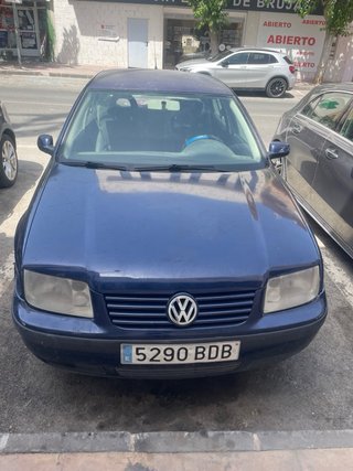 Volkswagen Bora 2001