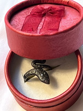 Anillo Serpiente Diamantes Brutos