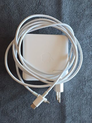 Cargador Apple 96W USB-C A2166 y Cable