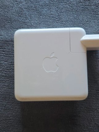 Cargador Apple 96W USB-C A2166 y Cable