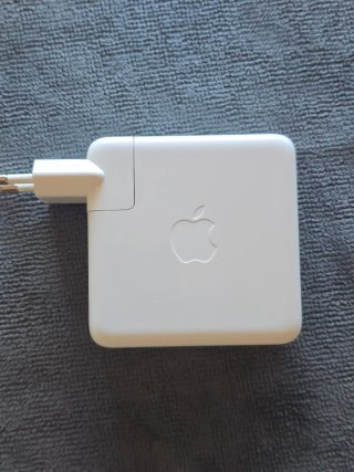 Cargador Apple 96W USB-C A2166 y Cable
