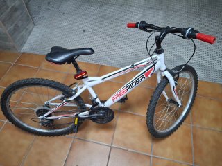 Bicicleta Freerider Blanca y Negra