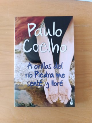 A orillas del río Piedra me senté y lloré