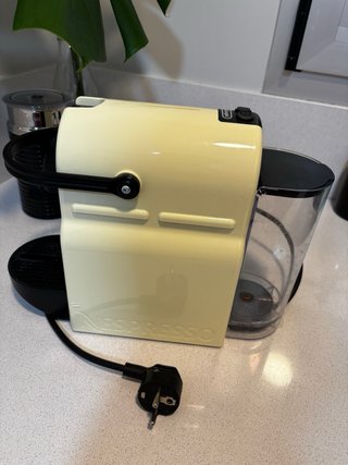 Cafetera Nespresso Crema