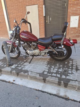 Yamaha Virago Custom Rojo