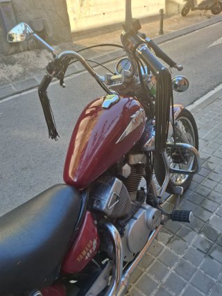 Yamaha Virago Custom Rojo