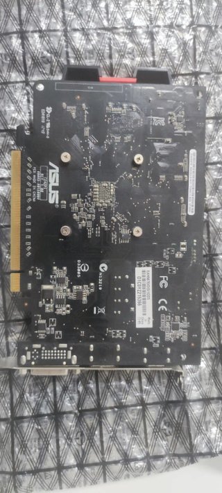 Gráfica ASUS EAH6670 1GB GDDR5