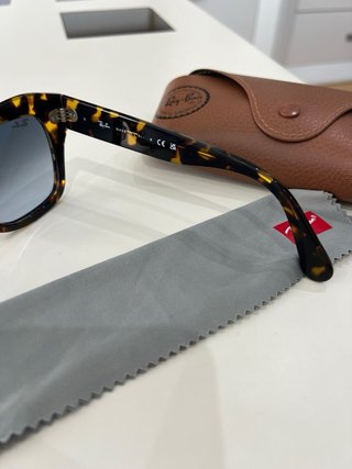 Gafas de sol Ray-Ban State Street RB2186