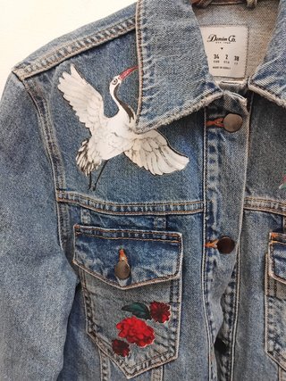 Cazadora Vaquera Estampada Flores y Grullas