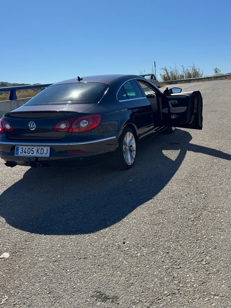 Volkswagen CC 2010 - foto 1