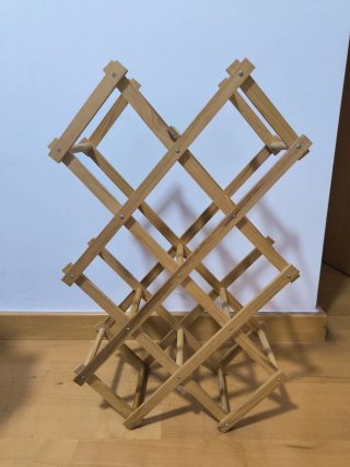 Botellero de madera plegable
