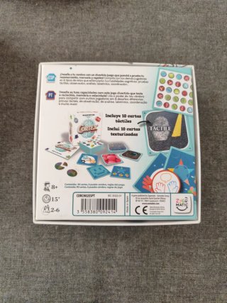 Juego de mesa Cortex Challenge 2. Cartas enfundada