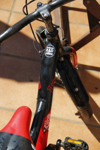 Bicicleta infantil 18 X-Lite roja y negra
