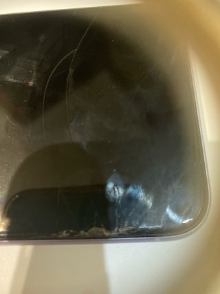 iPhone 11 128GB Morado - Pantalla Rota