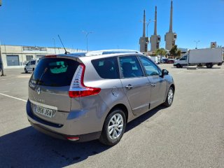 Renault Grand Scenic 2015