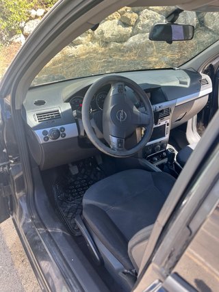 Opel Astra 2005