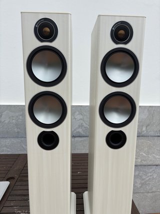 Altavoces Monitor Audio Bronze 5 + Bronze Centre.