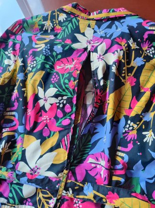 Vestido estampado tropical talla M