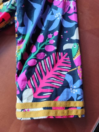 Vestido estampado tropical talla M