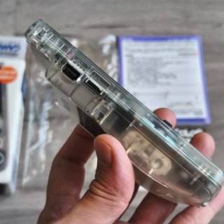 Game Boy Color Transparente