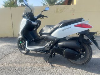Yamaha XMAX 125 Maxi Scooter