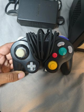 Nintendo GameCube Negro + Mando y Adaptador