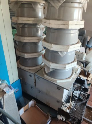 Llantas Mercedes 5 Tornillos Nuevas