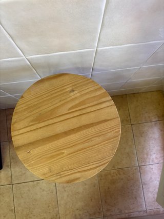 Taburete madera y hierro regulable
