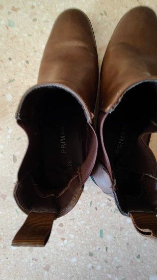 Botines marrones talla 42