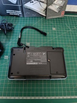 Nintendo DS Fat Gris + 5 Juegos