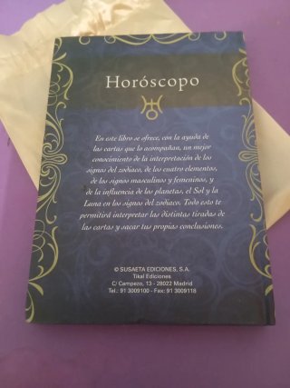 Baraja y libro Horóscopo Tikal