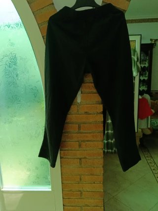 Pantalón chándal Reebok negro