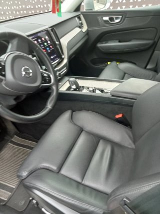 Volvo XC60 2022